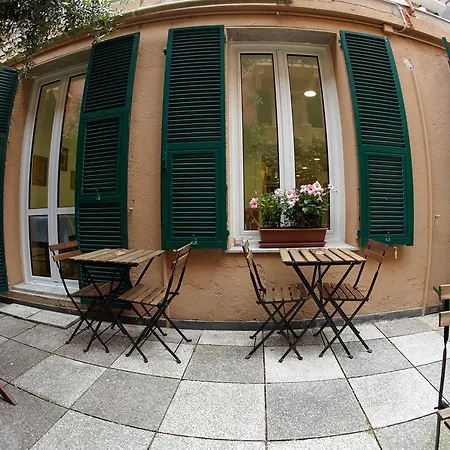 Lydia 2* Alassio