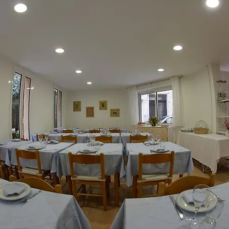 Lydia Hotel